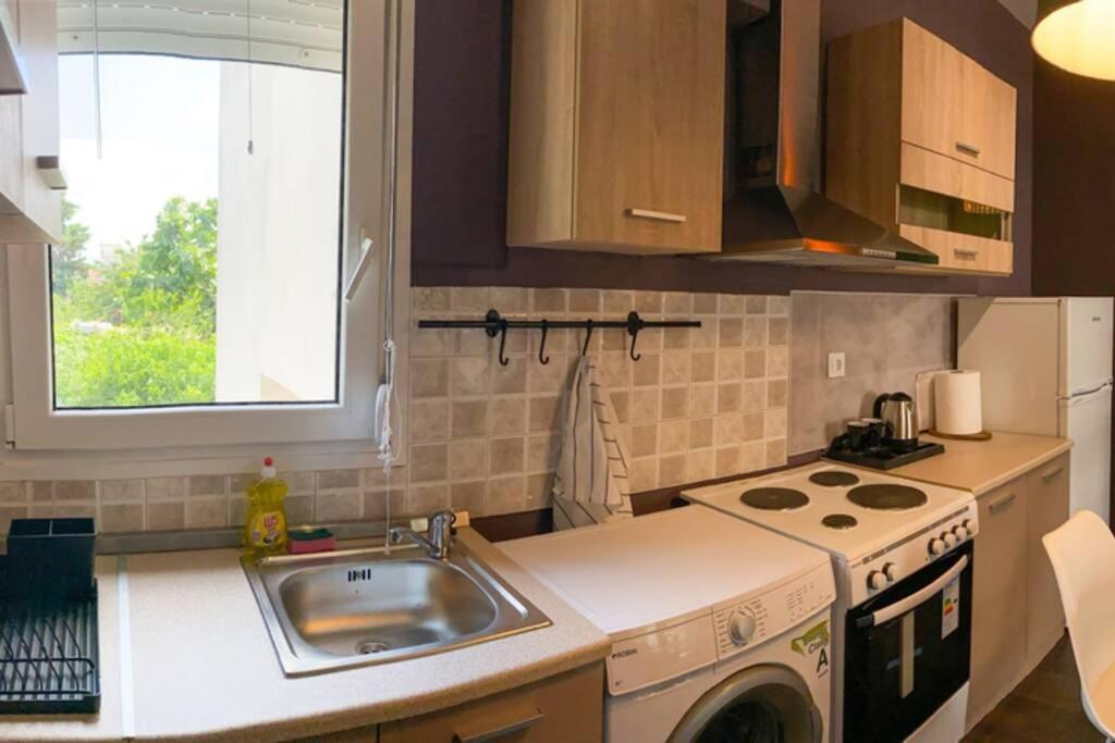 Green Apartment With View Komotini Exterior photo